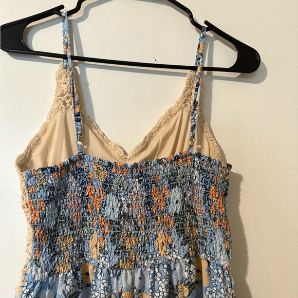 BOG Collective Floral Wide Leg Pantsuit with Crochet Top. Size women’s medium. - Picture 4 of 8